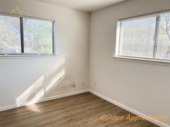 Building Photo - 4904 Cabob St