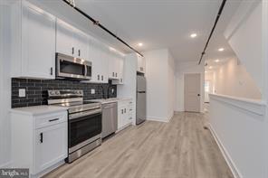 Building Photo - 1634 W Susquehanna Ave