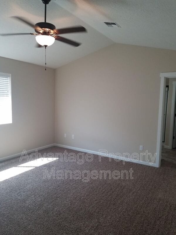 Building Photo - 5836 NE Chandra Ct