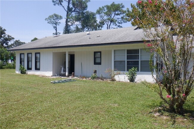 Building Photo - 2933 E Bradley St
