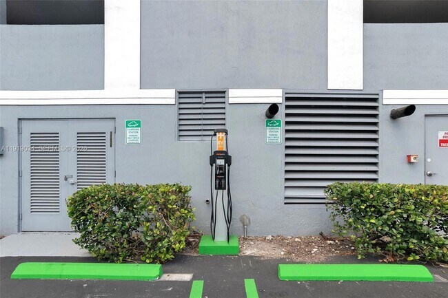 Building Photo - 5077 NW 7th St