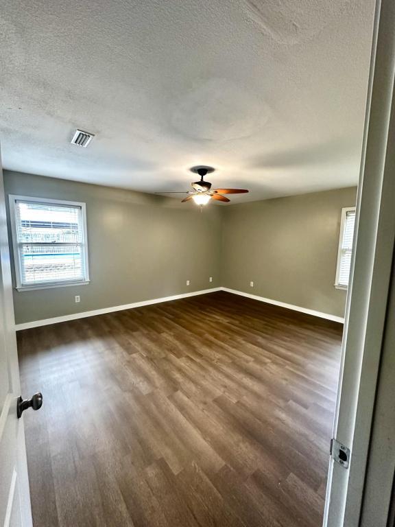 Building Photo - 607 Chickasaw Rd