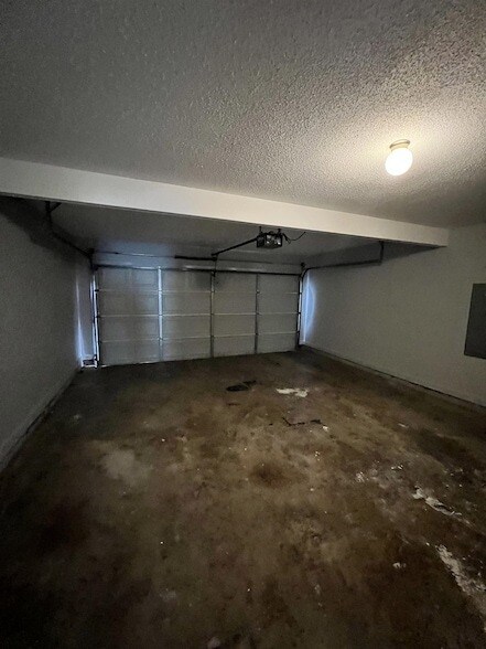 Building Photo - 6847 Kerry Valley Ln