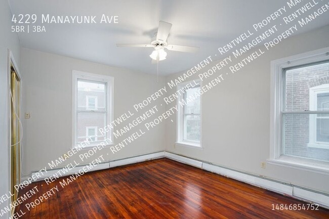 Building Photo - 5BR 2.5 BA_ 2,000 Sq Ft. Townhome in Manay...