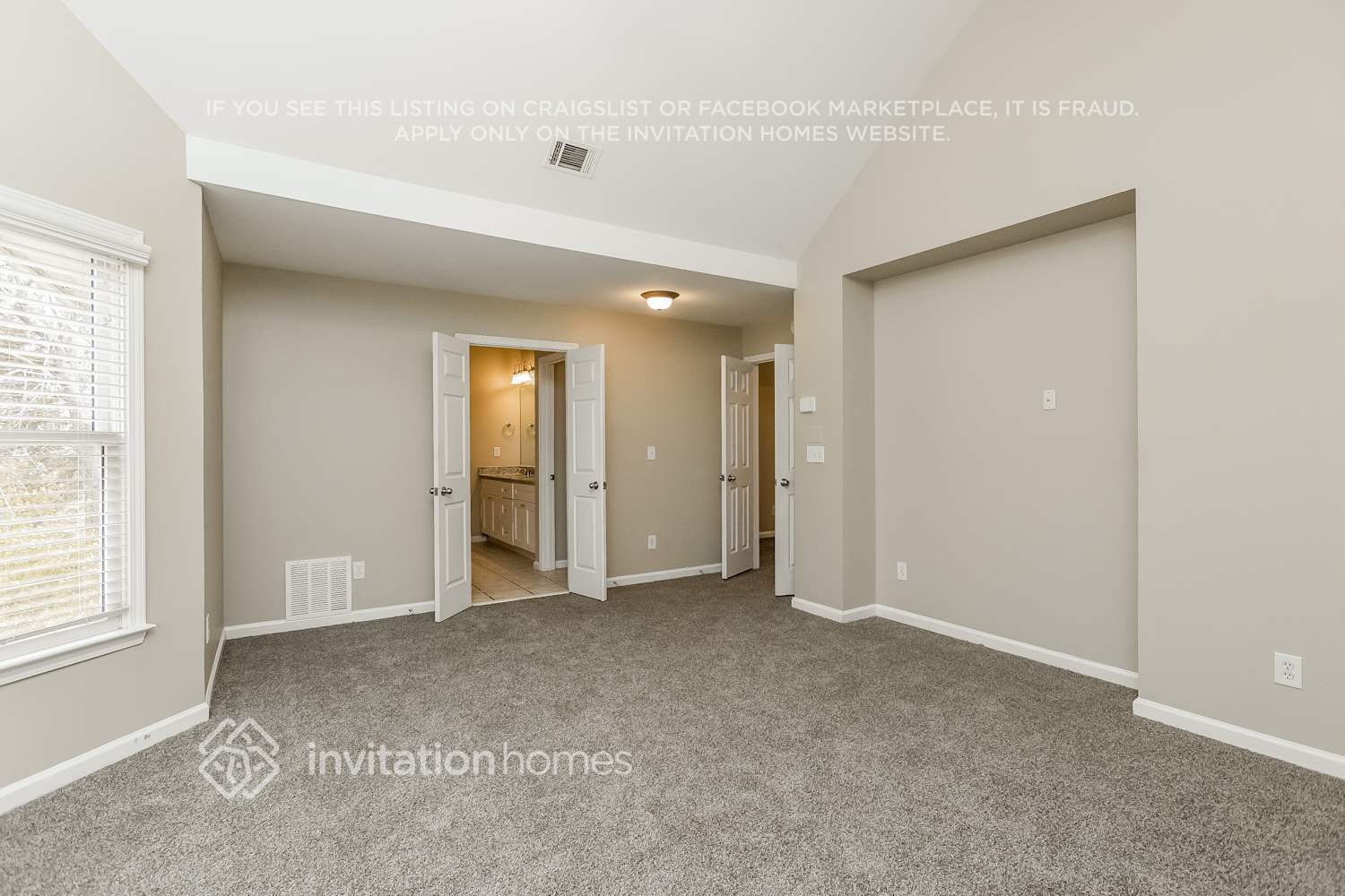 Building Photo - 411 Sycamore Trail