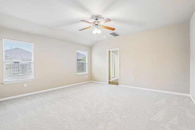 Building Photo - 10604 Menominee Falls Ln
