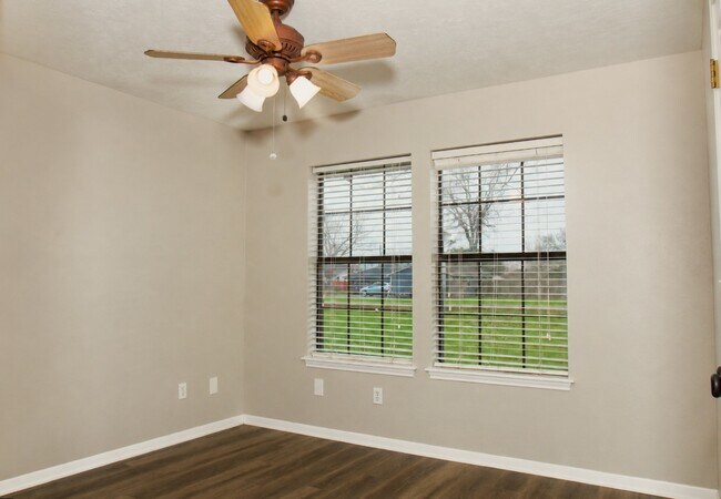 Building Photo - 3121 County Rd 415