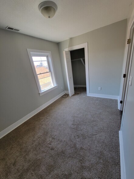 Second Bedroom - 125 Neil St