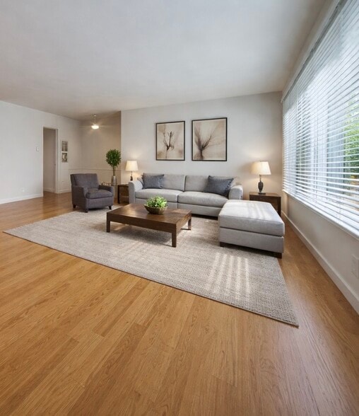 Building Photo - 8350 Blackburn Ave