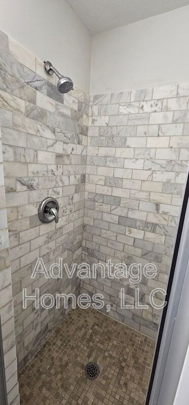 Building Photo - 4523 Wyoming St