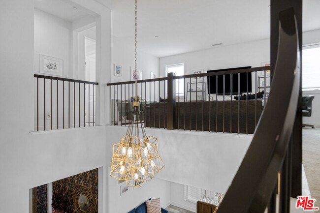 Building Photo - 12333 Finch Ct