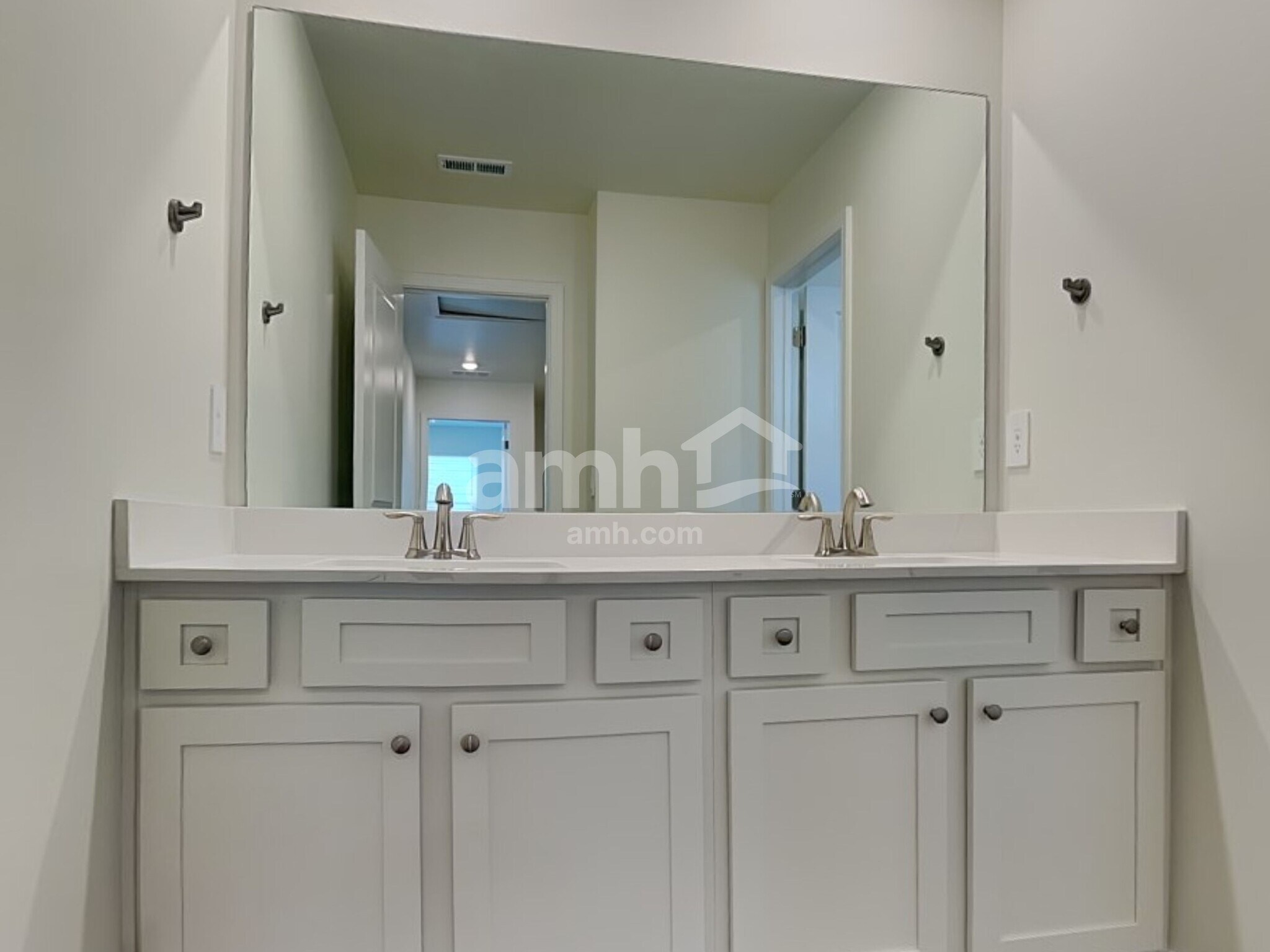 Building Photo - 3642 Creek View Cir