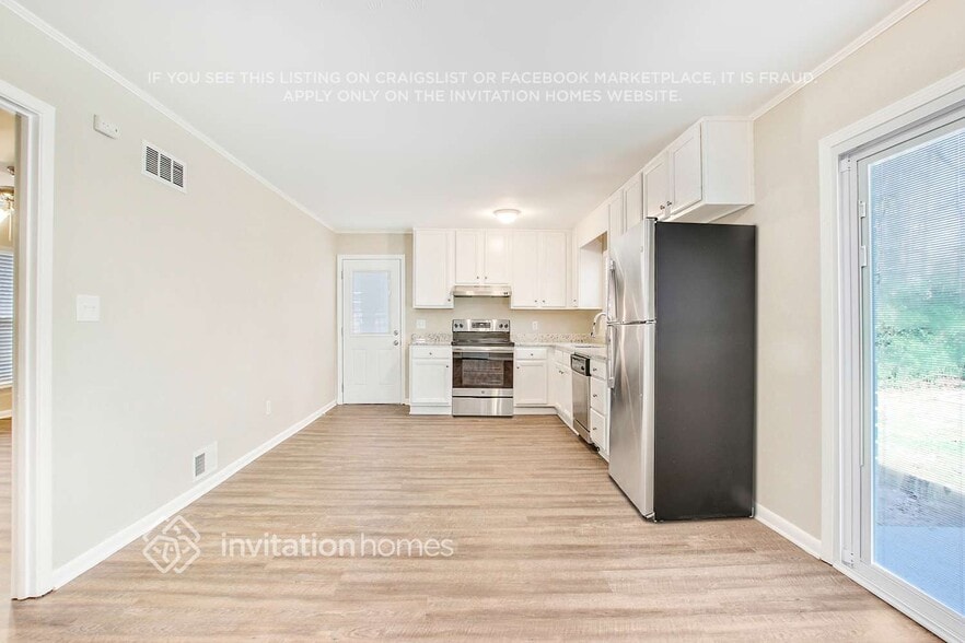 Building Photo - 3850 Bright Star Rd