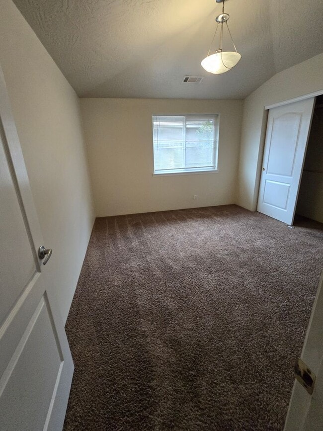 Building Photo - JW2630-2