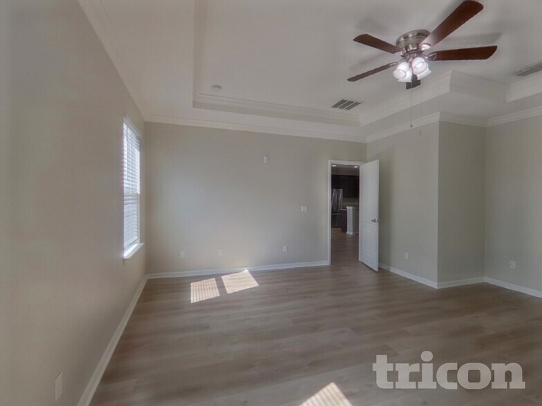 Building Photo - 1848 Dunn Cove Dr