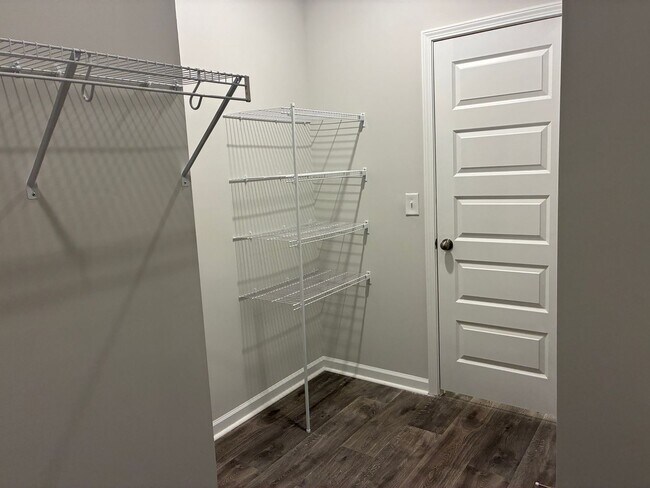 Building Photo - 5 Bedroom 2.5 Bathroom Home in Sunfish Cove in Sunset Beach, NC