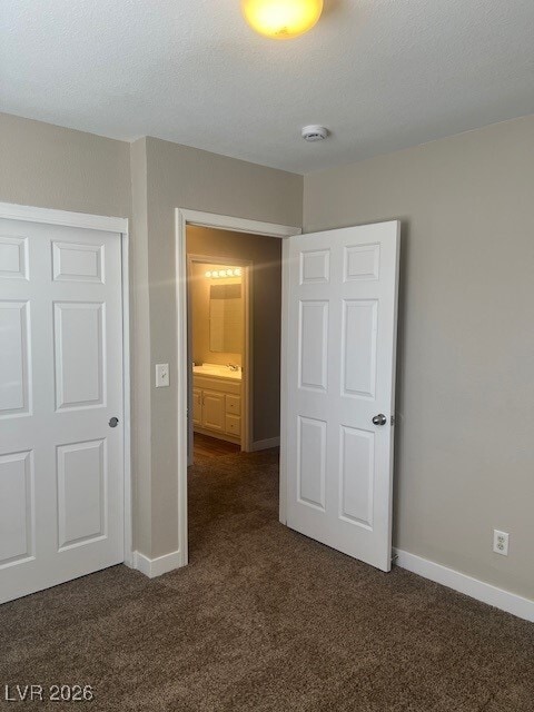 Building Photo - 807 Lawry Ave