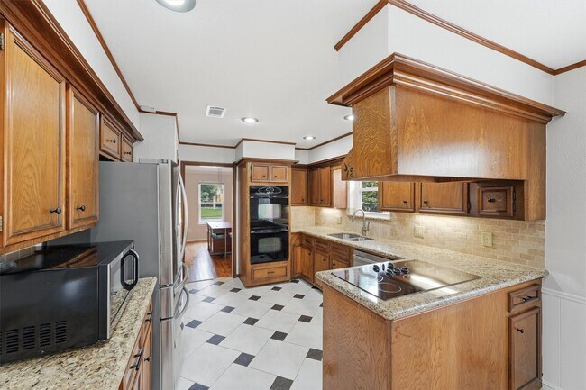 Building Photo - 18806 Candleview Dr