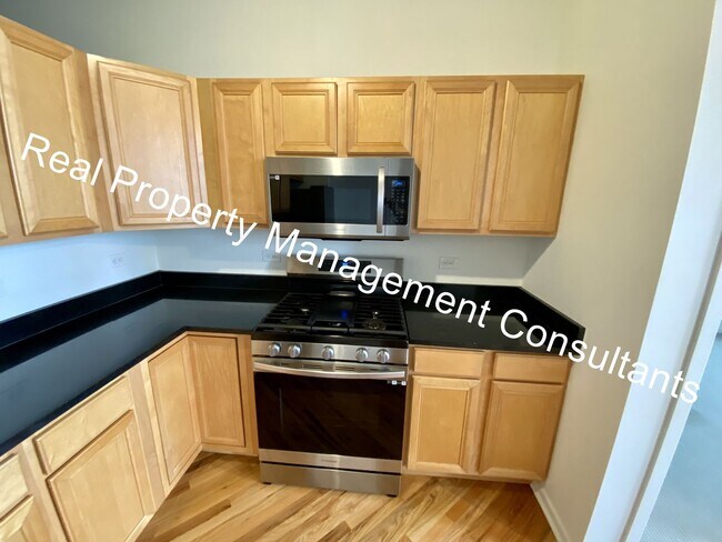 Building Photo - Move In Special 2-Bedroom  in Western Auto...