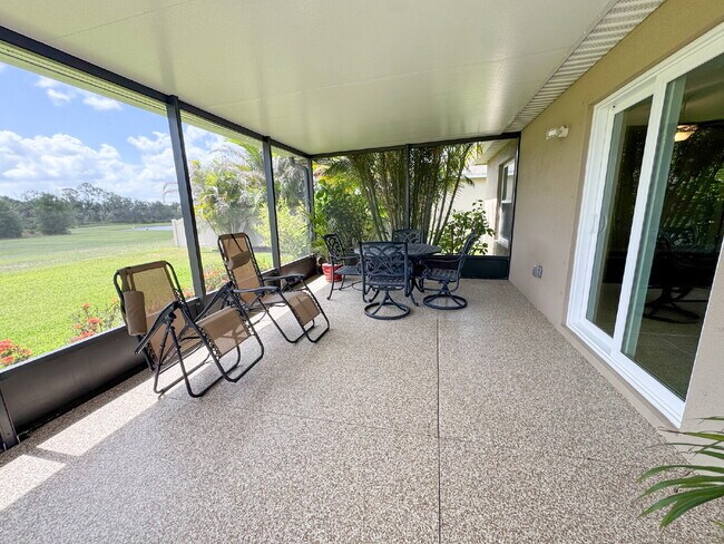 Building Photo - "Charming 3-Bedroom Home with Elegant Granite Touches in Wimauma!" Community pool! Fitness center...