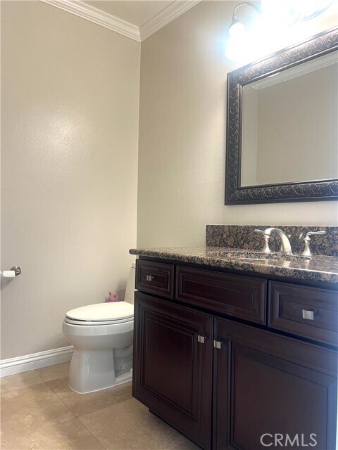 Building Photo - 5052 Hampton Ct