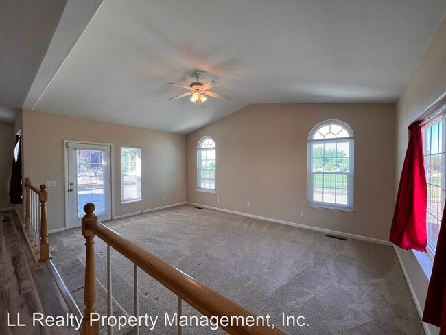 Building Photo - 3 br, 2 bath House - 1073 Pepper Lane