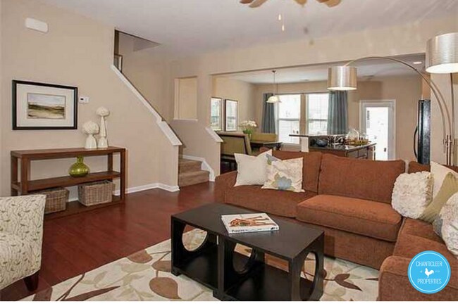 Building Photo - 2147 Sunny Cove Dr