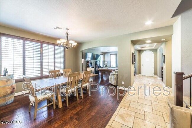 Building Photo - 3779 N Denny Way