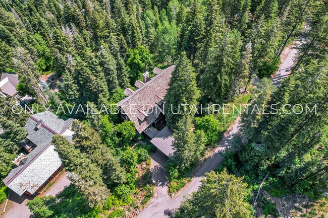 Building Photo - 2718 Stewart Rd