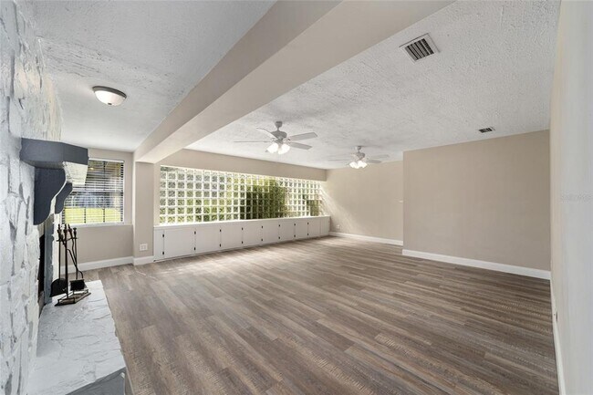 Building Photo - 3612 SE 34th Ct