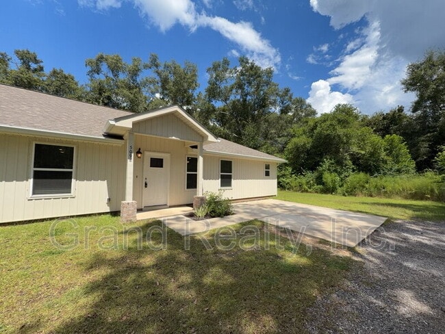 Building Photo - 5098 Bruner St