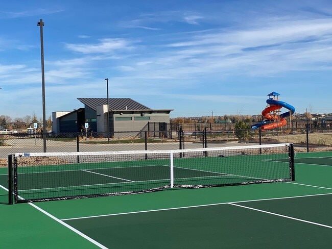 Building Photo - 4888 Denys Dr.