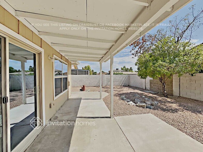 Building Photo - 3729 W Villa Maria Dr