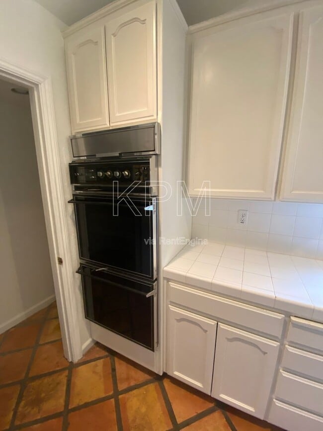 Building Photo - 1851 Porter Way