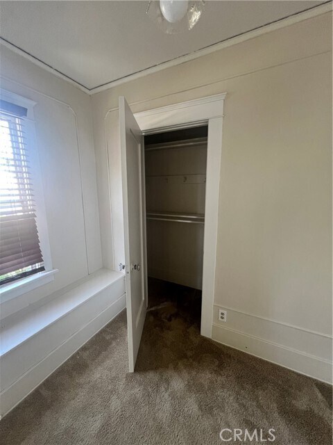 Building Photo - 425 S Cabrillo Ave