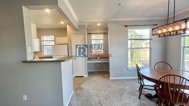 Building Photo - 7413 S Quail Cir