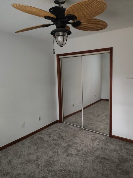 Building Photo - 568 Mary Lou Ave