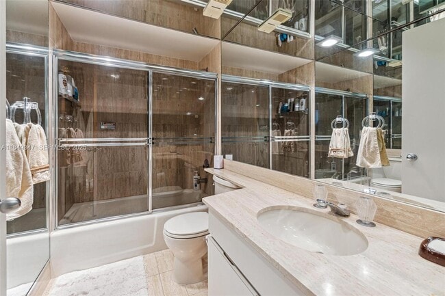 Building Photo - 10175 Collins Ave