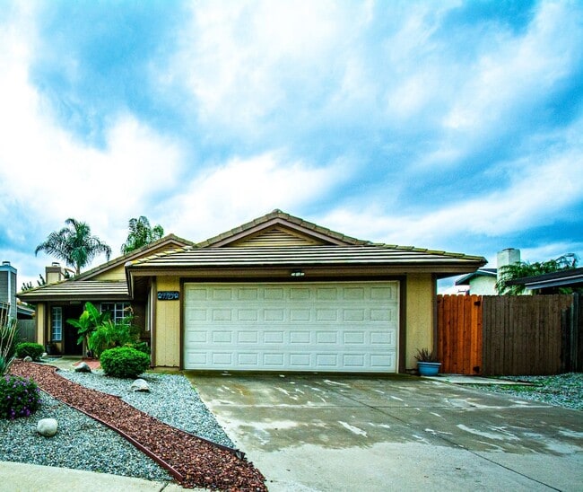 Building Photo - 9929 Palo Alto St