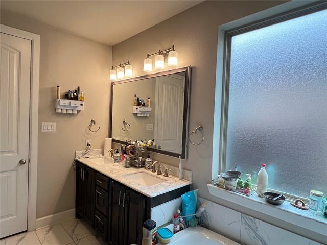 Building Photo - 4959 Gleneagle Dr