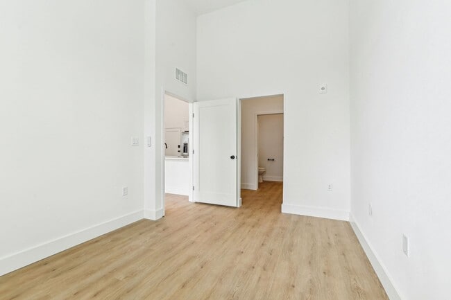 Floorplan - The Milk Stacks: Boutique Luxury Living in Downtown Orlando's Milk District