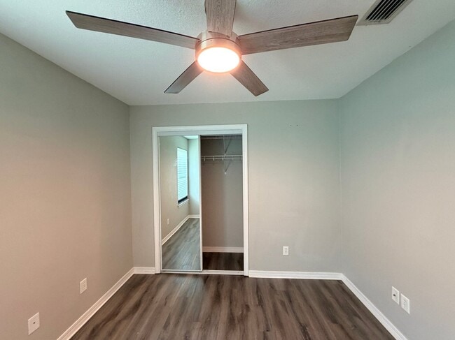 Building Photo - 7738 Lola Cir