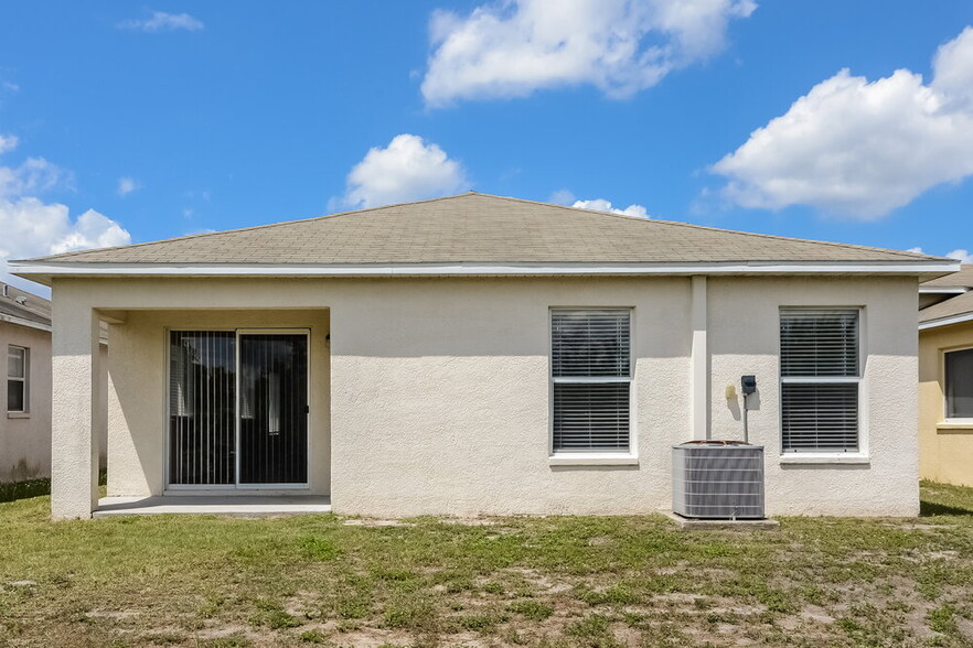 Building Photo - 12926 Fieldmoor Ct