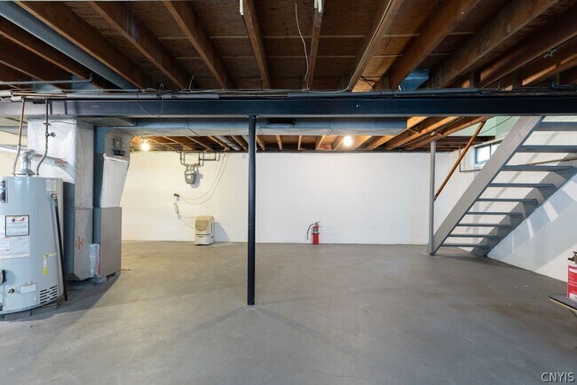 Building Photo - 110 Wolcott Terrace
