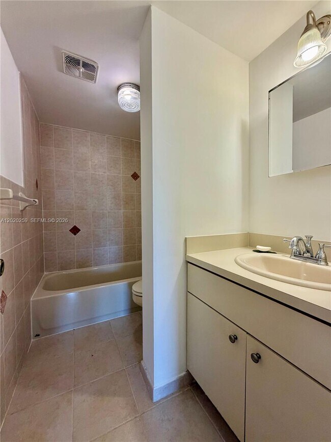Building Photo - 9429 SW 76th St