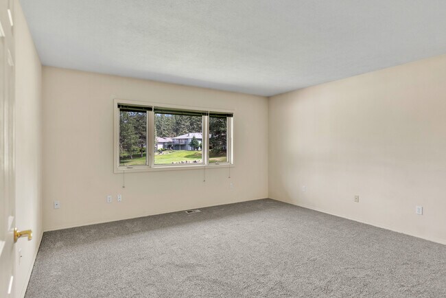Building Photo - 4605 E Birkdale Ln
