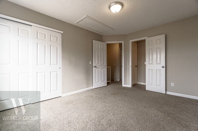 Building Photo - 4030 Baytown Dr