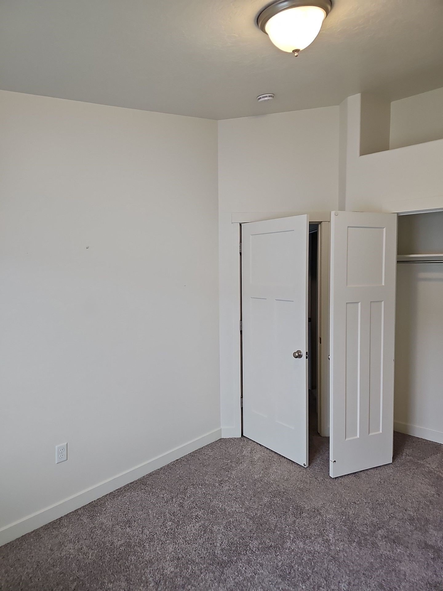 Building Photo - 14912 S Thunder Horse Ln