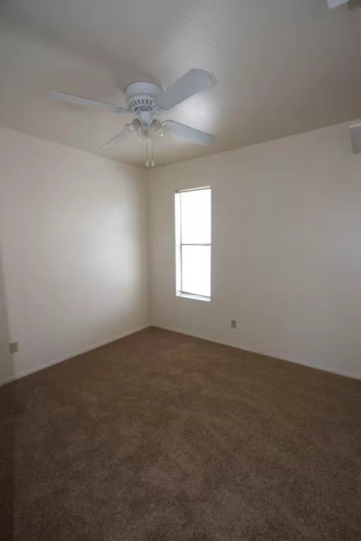 Building Photo - 3-Bedroom Tempe Condo with 2.5 bathrooms -...