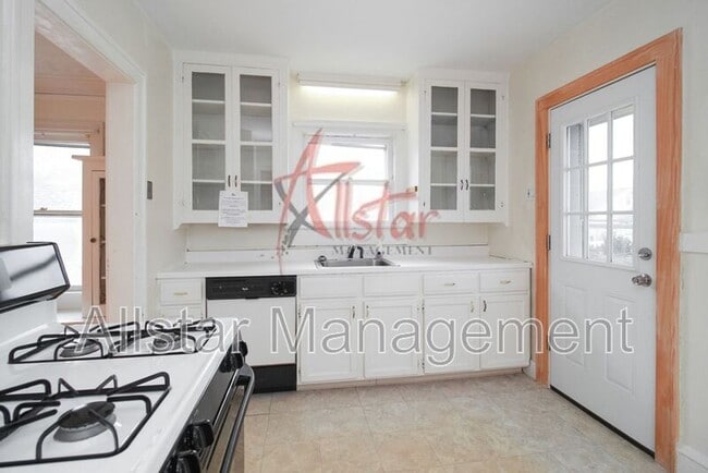 Building Photo - 1622 Northland Ave